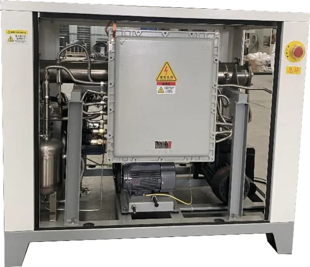 Membrane separation stage installed behind a condensation unit on a vapor recovery skid